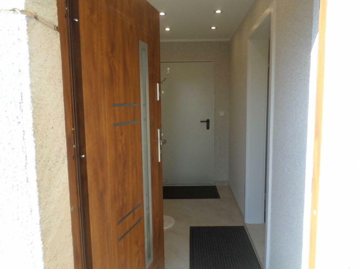 1 Zi. Apartment Naehe Flughafen/Messe Stuttgart 24H Waldenbuch Buitenkant foto